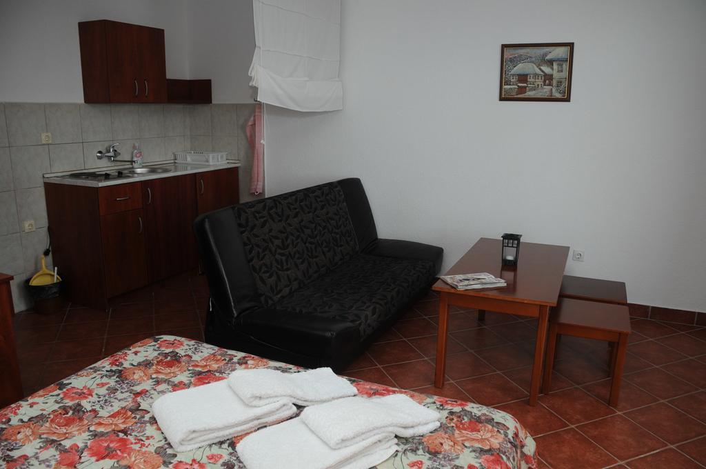 Apartments Villa Vanja Budva Oda fotoğraf
