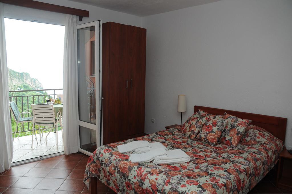 Apartments Villa Vanja Budva Oda fotoğraf